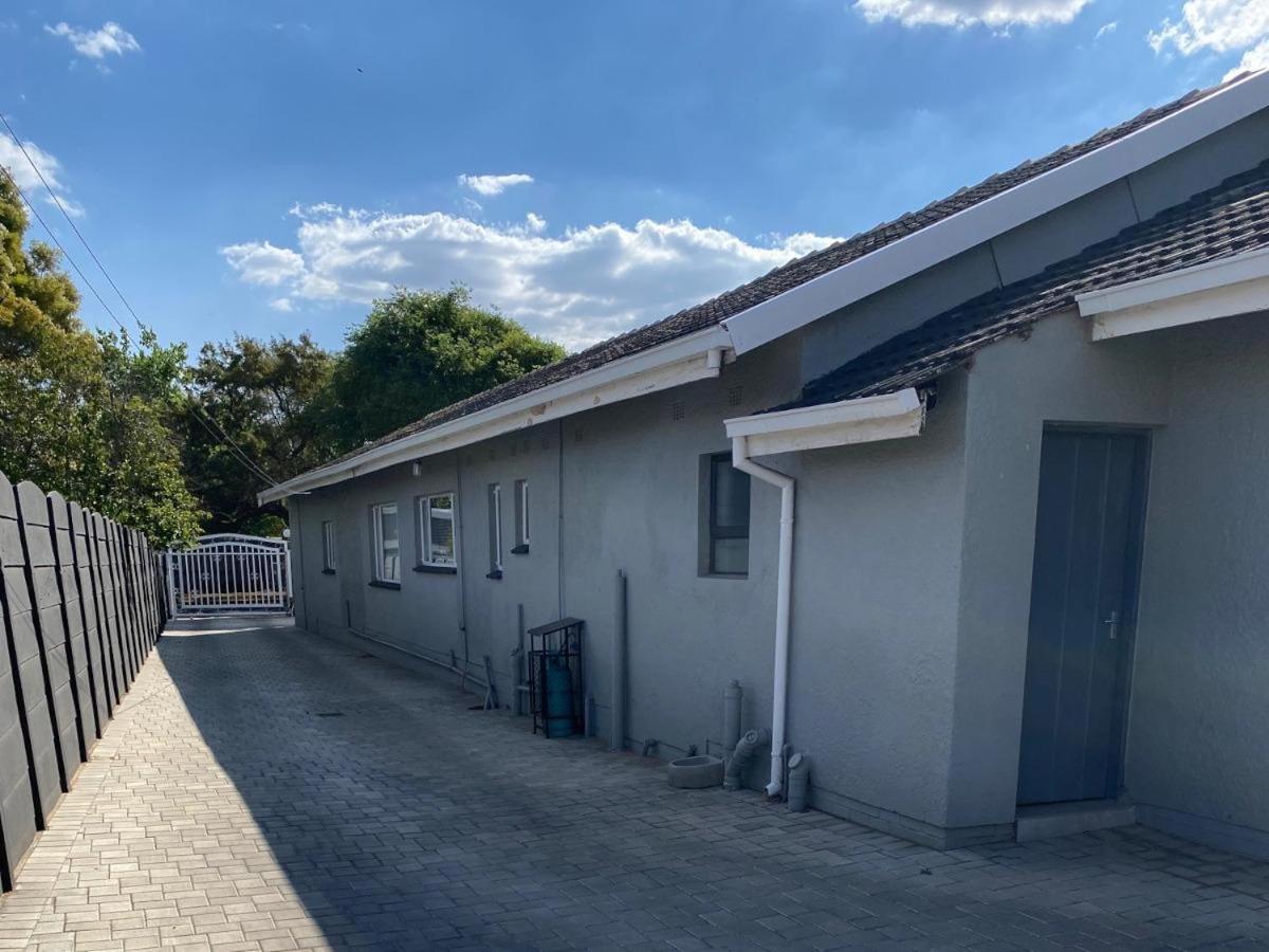 Staysure Guesthouse Alberton Kültér fotó